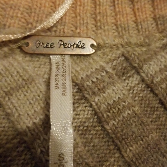 FREE PEOPLE LONG SLEEVE SHIRT - Picture 5 of 5